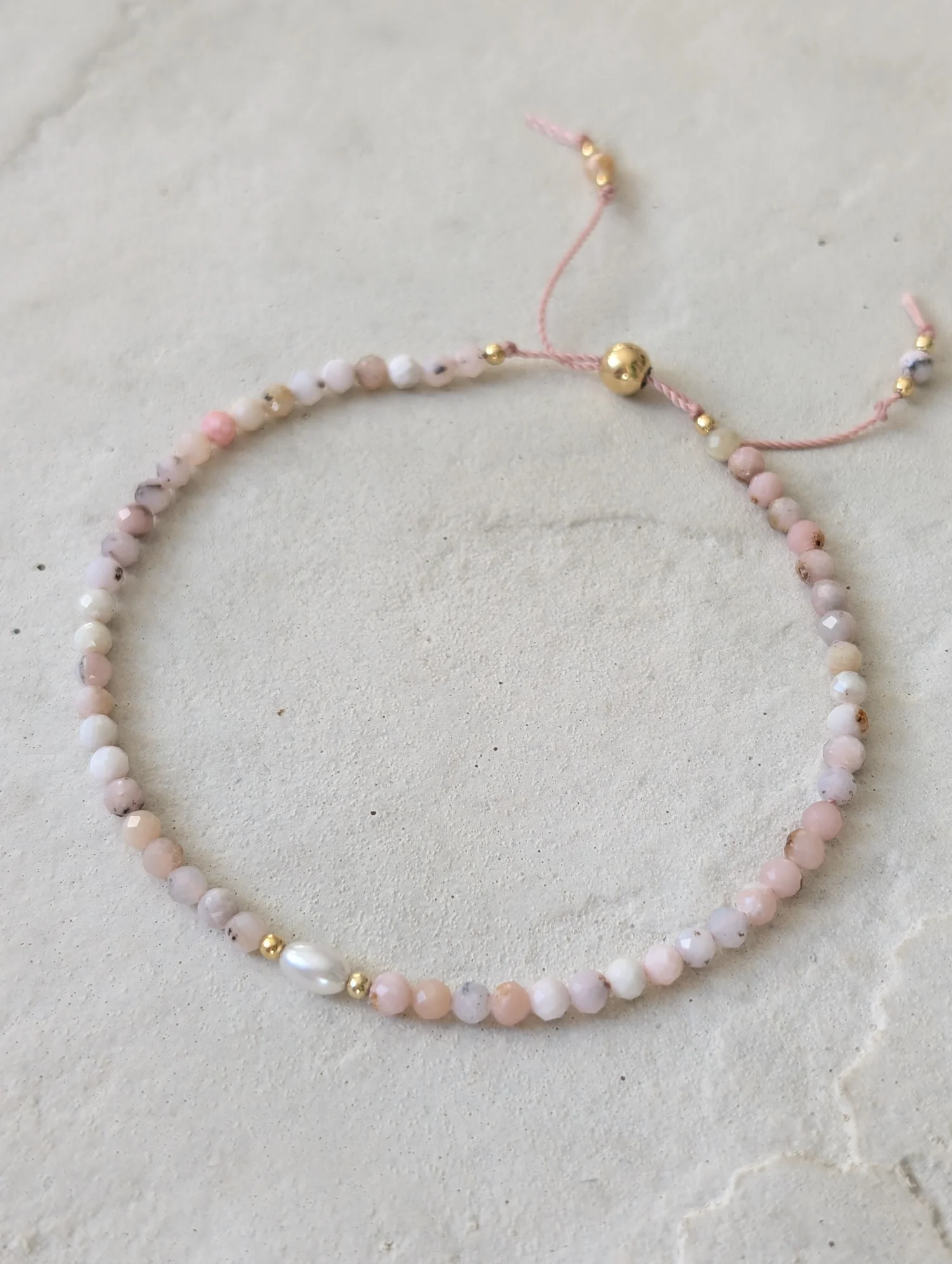 Bransoletka z opalem i perłą