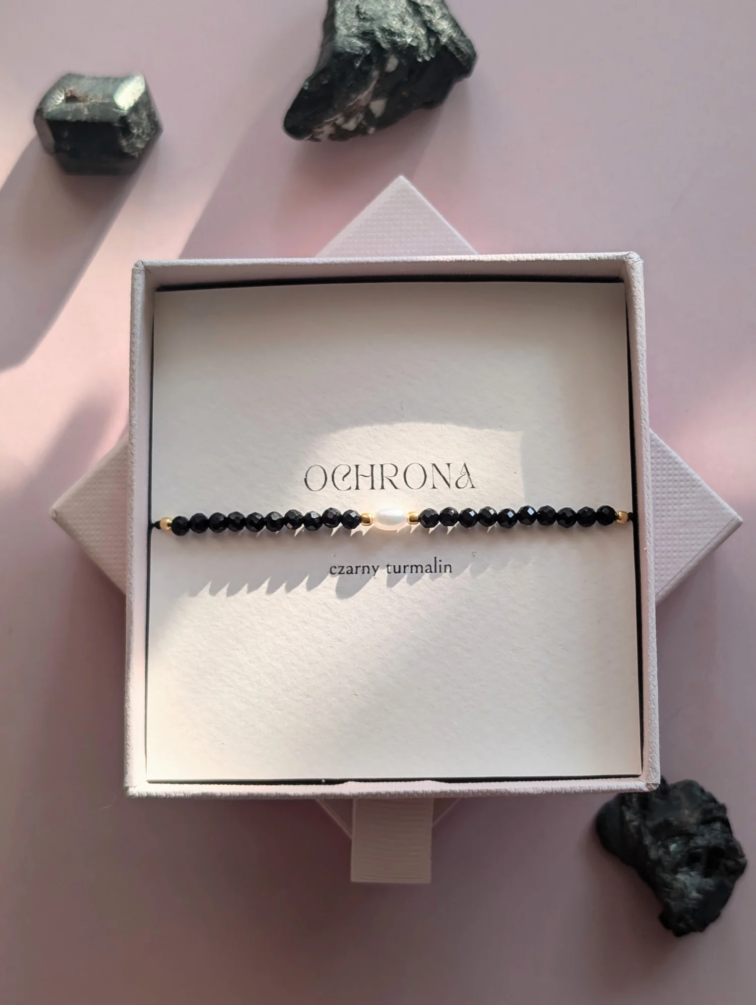 Bransoletka Ochrona z czarnym turmalinem i perłą
