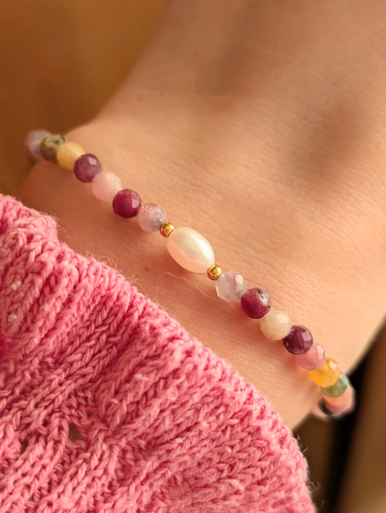 Bransoletka z kolorowym turmalinem i perłą 