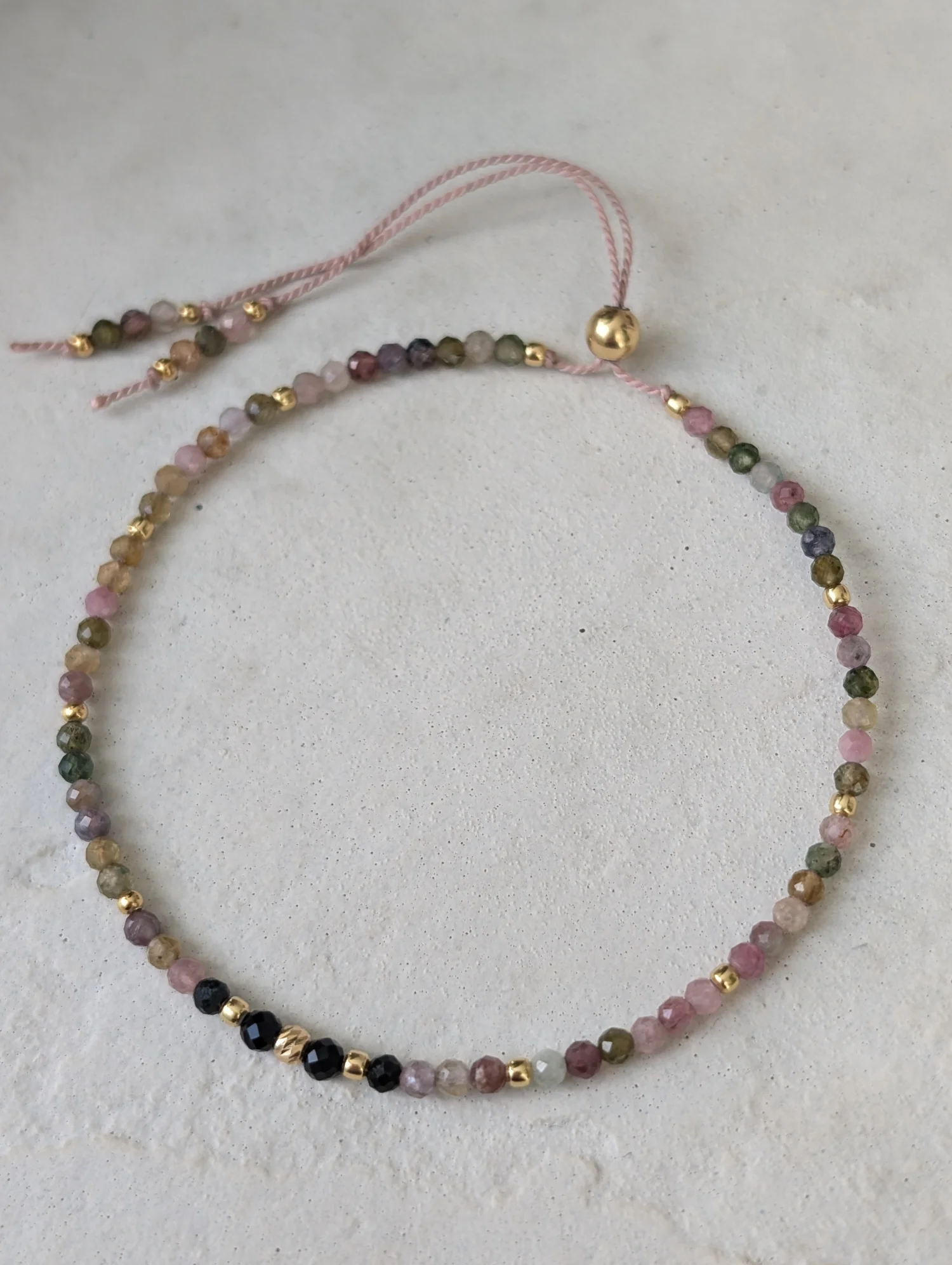 Bransoletka z kolorowego turmalinu 