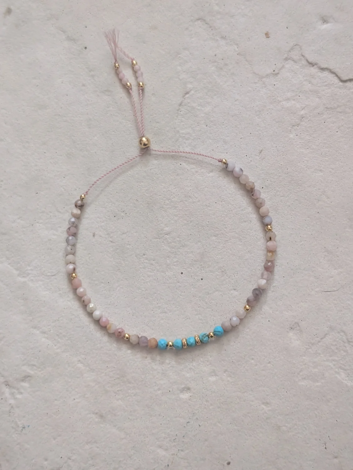 Bransoletka z opalu peruwiańskiego i magnezytu